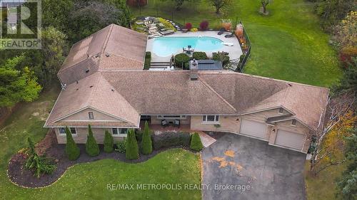 477 Fairview Street, Wilmot, ON - Outdoor With In Ground Pool