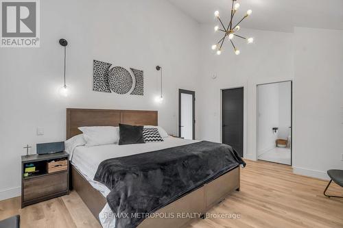 477 Fairview Street, Wilmot, ON - Indoor Photo Showing Bedroom