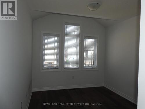 23 Admiral Road E, Welland, ON - Indoor Photo Showing Other Room