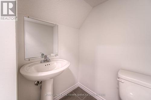 36 A - 1430 Highland Road W, Kitchener, ON - Indoor Photo Showing Bathroom