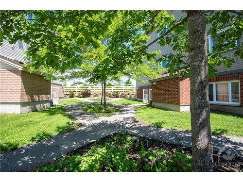 A-900 White Alder Avenue, Gloucester, ON 