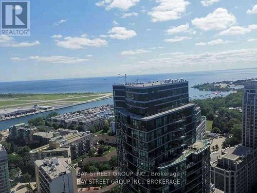 4015 - 19 Bathurst Street, Toronto, ON - Outdoor With View