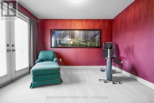 35 Donwoods Court, Brampton, ON - Indoor Photo Showing Gym Room