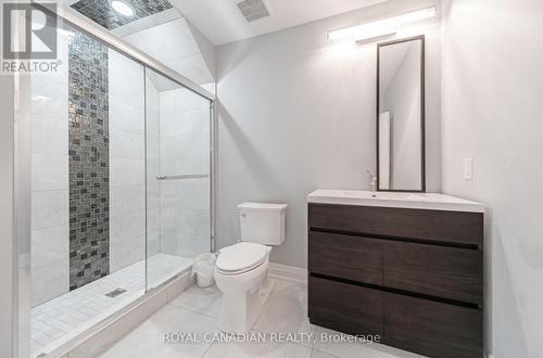 20 Falkland Road, Brampton, ON - Indoor Photo Showing Bathroom