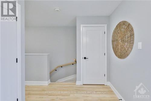 332 Lewis W Street, Merrickville-Wolford, ON - Indoor Photo Showing Other Room