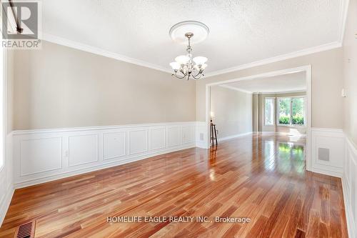 47 Stave Crescent, Richmond Hill, ON - Indoor Photo Showing Other Room