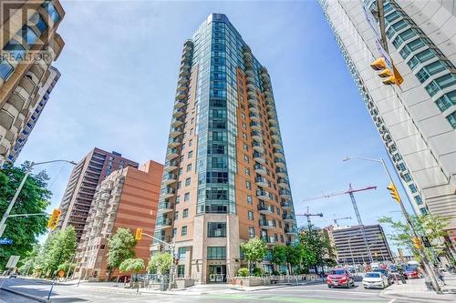 1001 - 445 Laurier Avenue W, Ottawa, ON - Outdoor With Facade