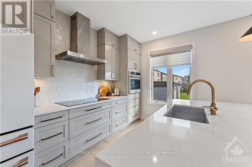 1025 Jubilation Court, Ottawa, ON - Indoor Photo Showing Kitchen With Upgraded Kitchen