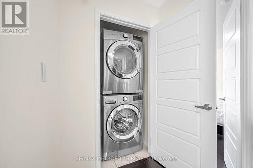 55 Westfield Drive, Whitby, ON - Indoor Photo Showing Laundry Room