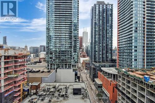 1506 - 101 Peter Street, Toronto, ON - Outdoor With Facade