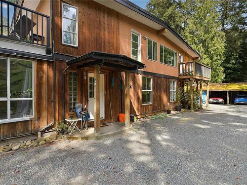 2011 / 2009 Idlemore Rd, Sooke, BC 