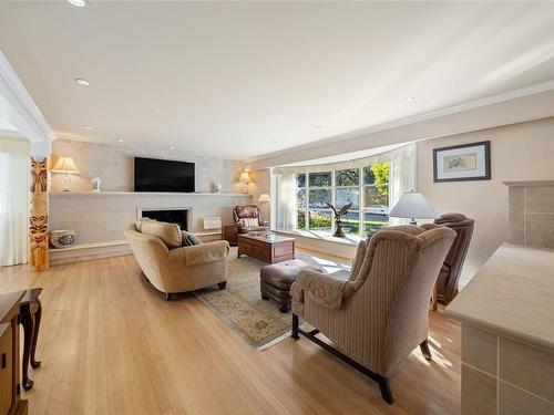 3055 Beach Dr, Oak Bay, BC 