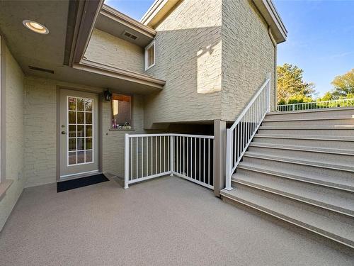 3055 Beach Dr, Oak Bay, BC 