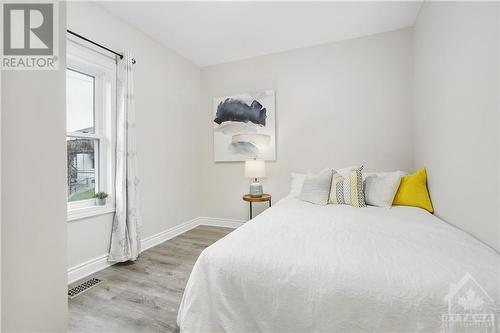 115 Division Street, Arnprior, ON - Indoor Photo Showing Bedroom