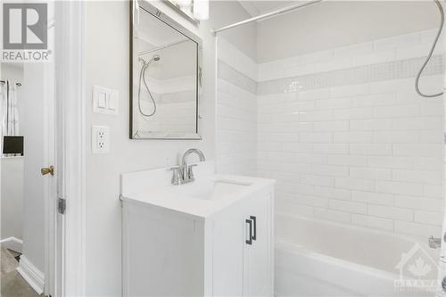 115 Division Street, Arnprior, ON - Indoor Photo Showing Bathroom