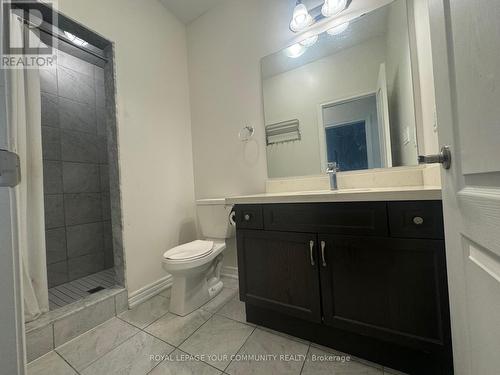 B - 109 Luzon Avenue, Markham, ON - Indoor Photo Showing Bathroom