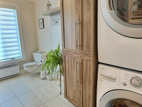 Salle de bains - 852 Route Lefort, Duhamel-Ouest, QC - Indoor Photo Showing Laundry Room