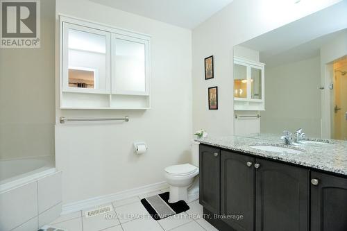 13 Templar Street, Brampton, ON - Indoor Photo Showing Bathroom