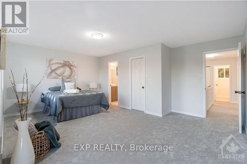 437 Pickford Drive, Ottawa, ON - Indoor Photo Showing Bedroom