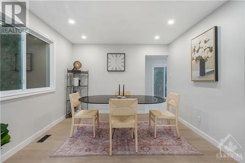 437 Pickford Drive, Kanata, ON - Indoor Photo Showing Dining Room