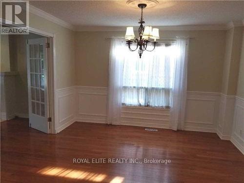 2879 Arlington Drive, Oakville, ON - Indoor Photo Showing Other Room