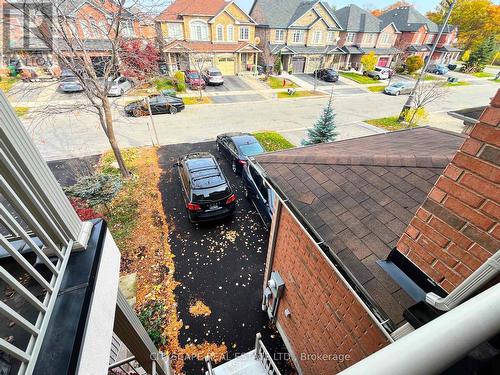 5298 Roadside Way E, Mississauga, ON - Outdoor