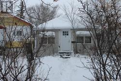 905 Robinson STREET  Regina, SK S4T 2M6