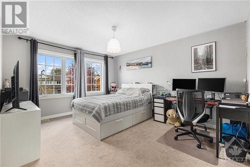 4220 Kelly Farm Drive, Ottawa, ON - Indoor Photo Showing Bedroom