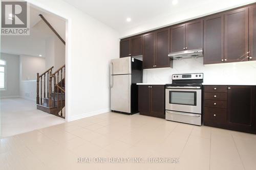 47 Dundas Way, Markham, ON - Indoor Photo Showing Kitchen