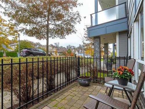 106-4050 Douglas St, Saanich, BC - Outdoor With Deck Patio Veranda With Exterior