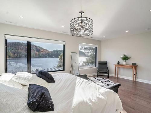 Master bedroom - 71 413E Avenue, Saint-Hippolyte, QC - Indoor Photo Showing Bedroom