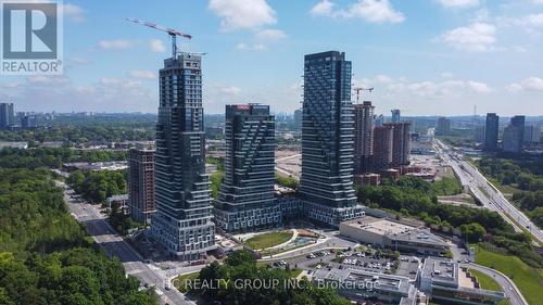 133 - 20 Inn On The Park Drive, Toronto, ON - Outdoor With View