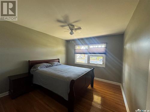 1009 Aberdeen Street, Regina, SK - Indoor Photo Showing Bedroom