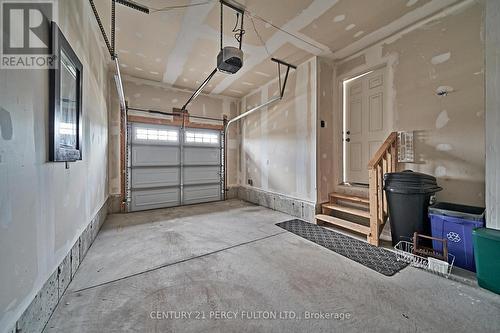 291 Morgan Street, Cobourg, ON - Indoor Photo Showing Garage