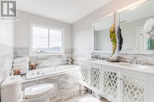 139 Edgewater Drive, Hamilton, ON - Indoor Photo Showing Bathroom