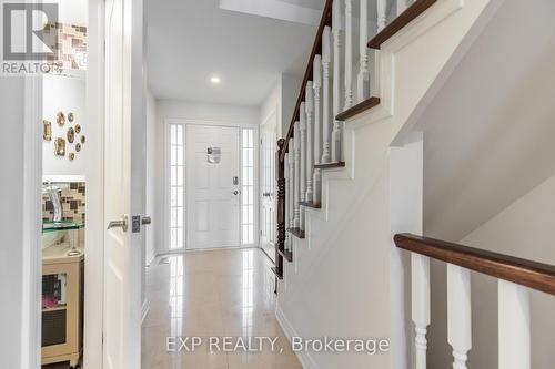 139 Edgewater Drive, Hamilton, ON - Indoor Photo Showing Other Room