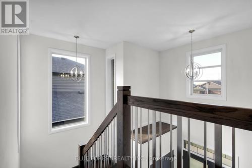 6 Connor Avenue, Strathroy-Caradoc (Ne), ON - Indoor Photo Showing Other Room