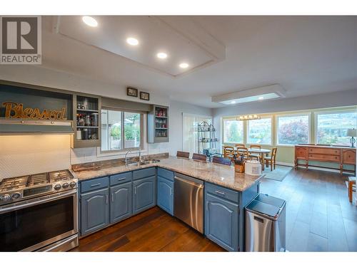 6521 Bellevue Drive, Oliver, BC - Indoor Photo Showing Kitchen With Double Sink