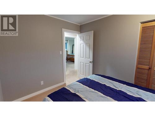 751 Fording Drive, Elkford, BC - Indoor Photo Showing Bedroom