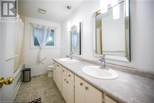 Bathroom with vanity and toilet - 580 Highpoint Avenue Unit# Upper, Waterloo, ON - Indoor Photo Showing Bathroom