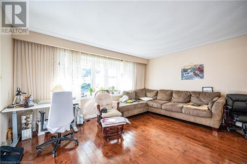 580 Highpoint Avenue Unit# Upper, Waterloo, ON - Indoor Photo Showing Living Room