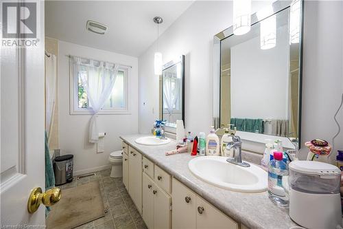 580 Highpoint Avenue Unit# Upper, Waterloo, ON - Indoor Photo Showing Bathroom