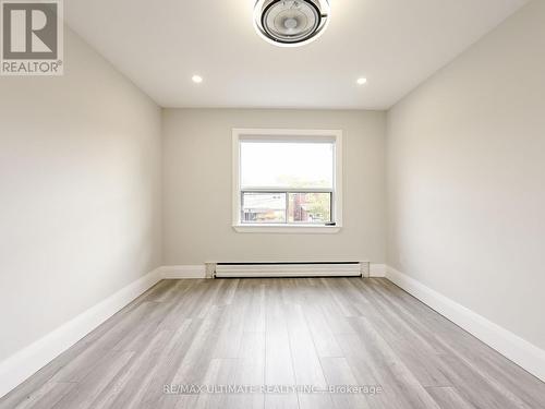 2 - 31 Frankdale Avenue, Toronto, ON - Indoor Photo Showing Other Room