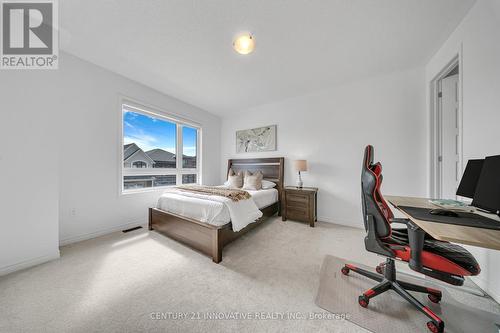 1541 Scarlett Trail, Pickering, ON - Indoor Photo Showing Bedroom