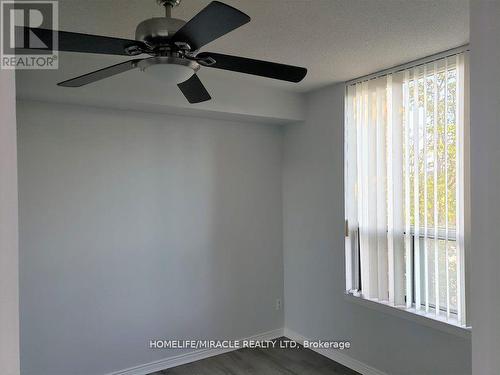 207 - 135 Hillcrest Avenue, Mississauga, ON - Indoor Photo Showing Other Room