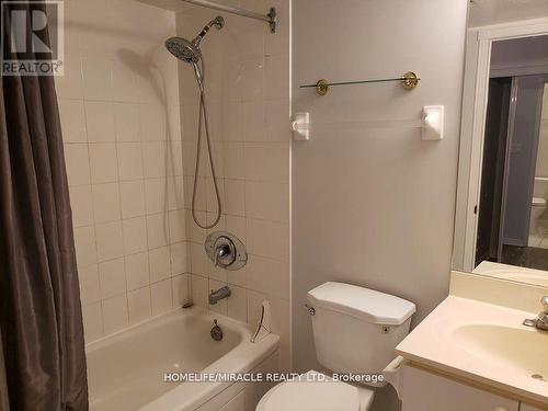 207 - 135 Hillcrest Avenue, Mississauga, ON - Indoor Photo Showing Bathroom