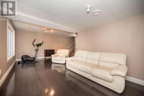 5 Vermont Meadows, Petawawa, ON - Indoor