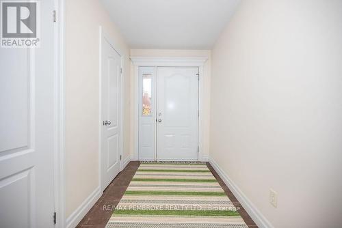 5 Vermont, Petawawa, ON - Indoor Photo Showing Other Room