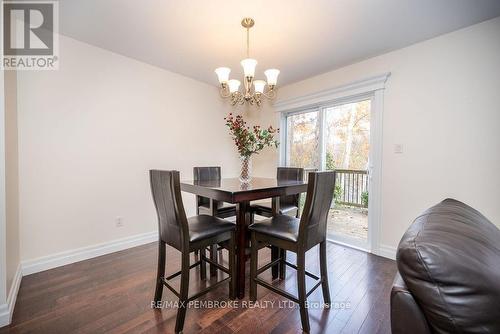 5 Vermont, Petawawa, ON - Indoor Photo Showing Dining Room