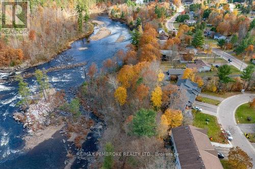 5 Vermont, Petawawa, ON - Outdoor With View